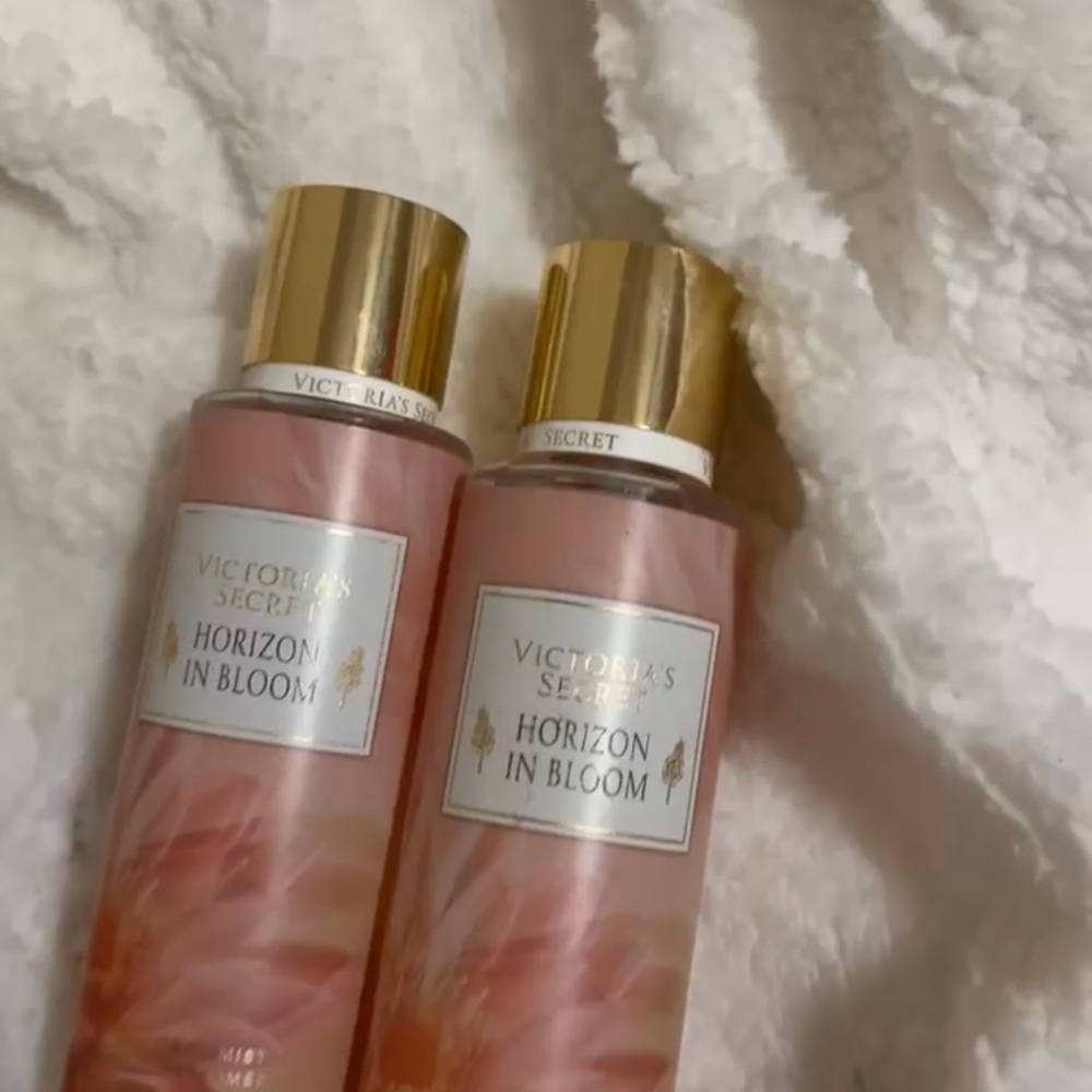 Victoria's Secret Horizon in Bloom Body Wash - Pink and Gold